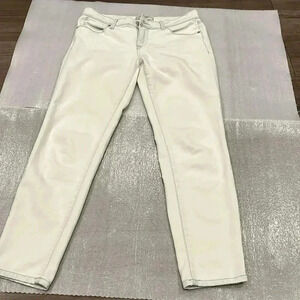 [W26Inseam25]Free People Straight Leg  White Skinny Jeans